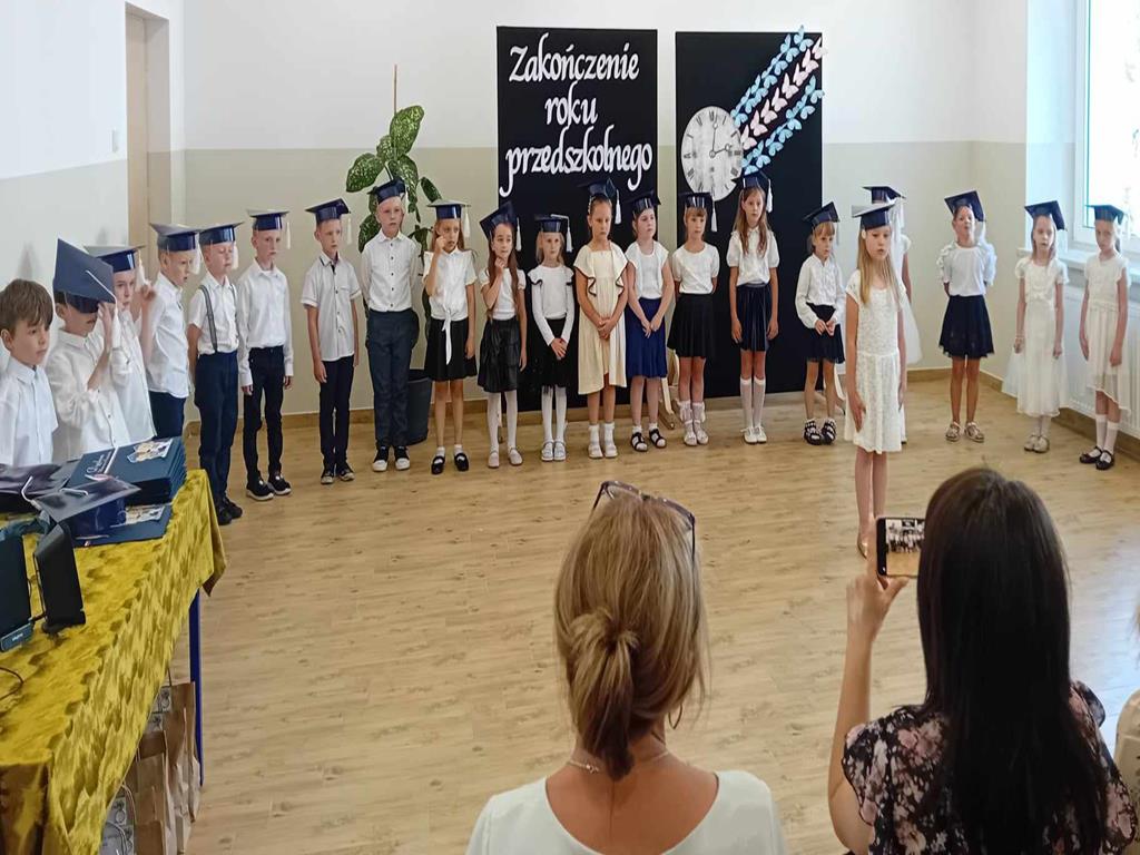 UROCZYSTE POŻEGNANIE PRZEDSZKOLA
